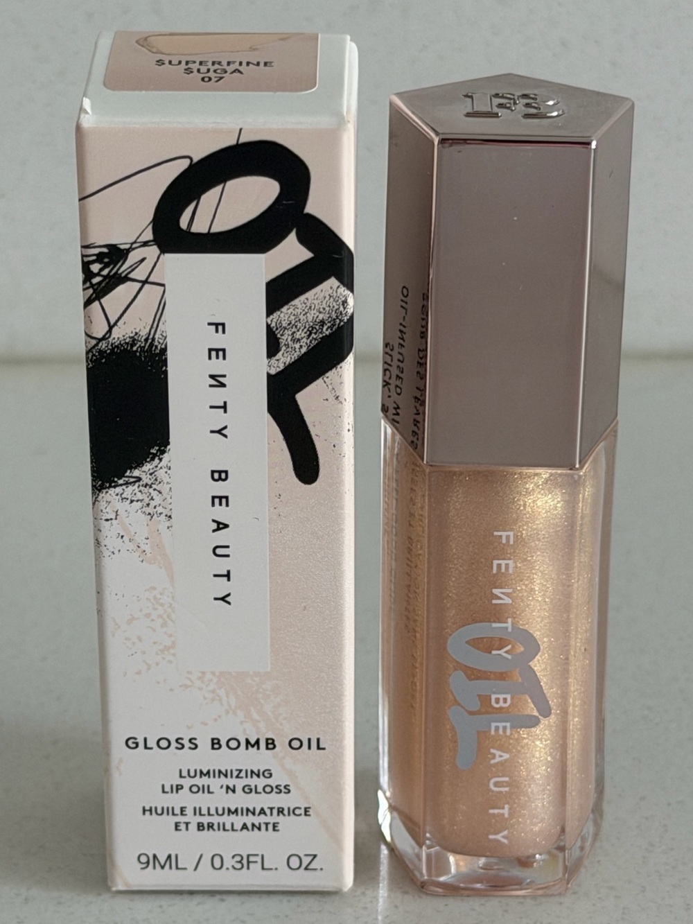 Fenty Beauty Gloss Bomb Oil in Superfine Suga